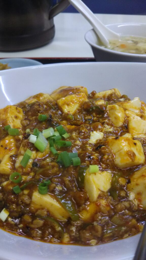 ラーメン青山麻婆豆腐