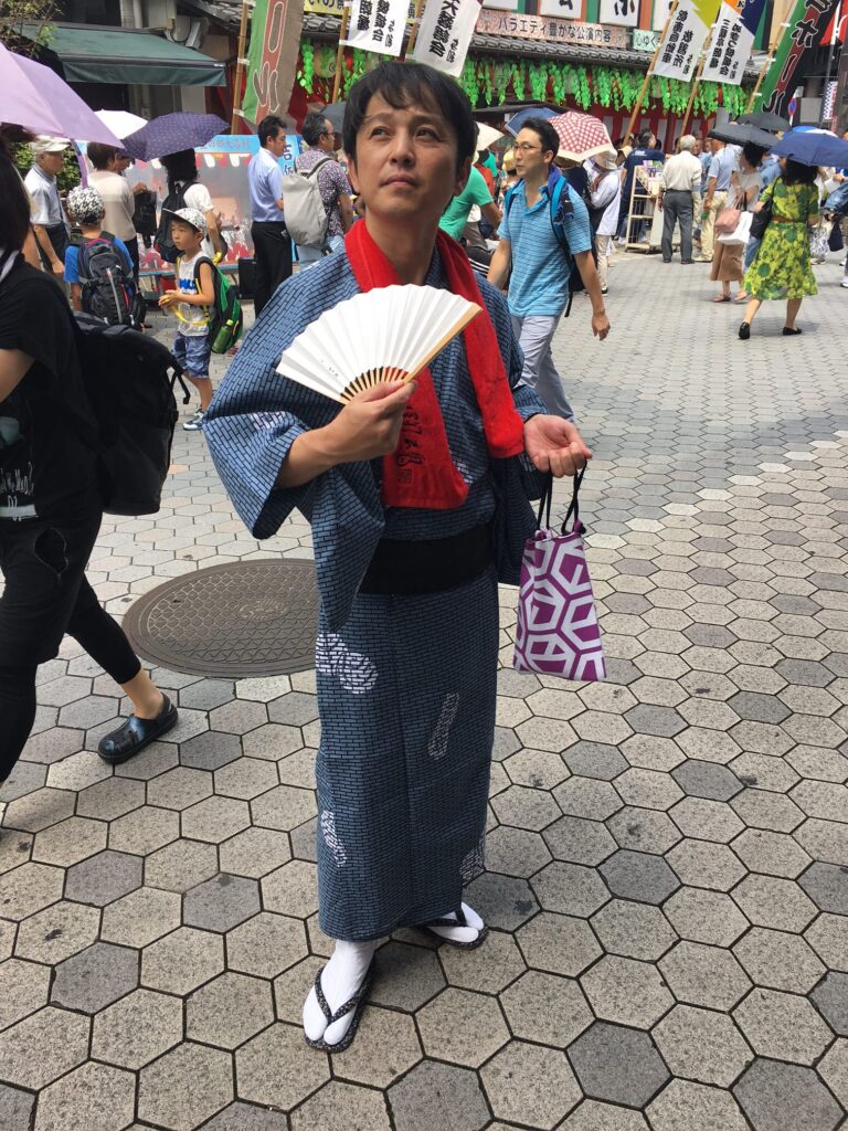 弾8月①浅草で浴衣