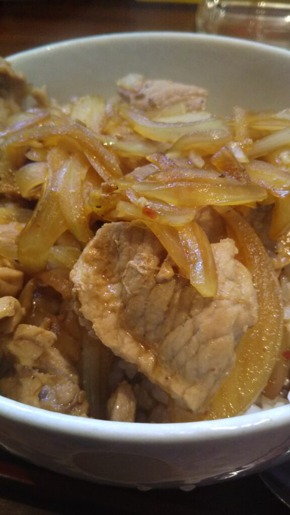 いい田豚丼ヨリ