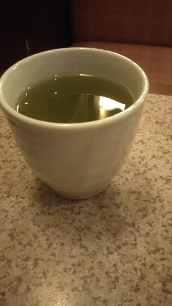 デンキヤホールお茶